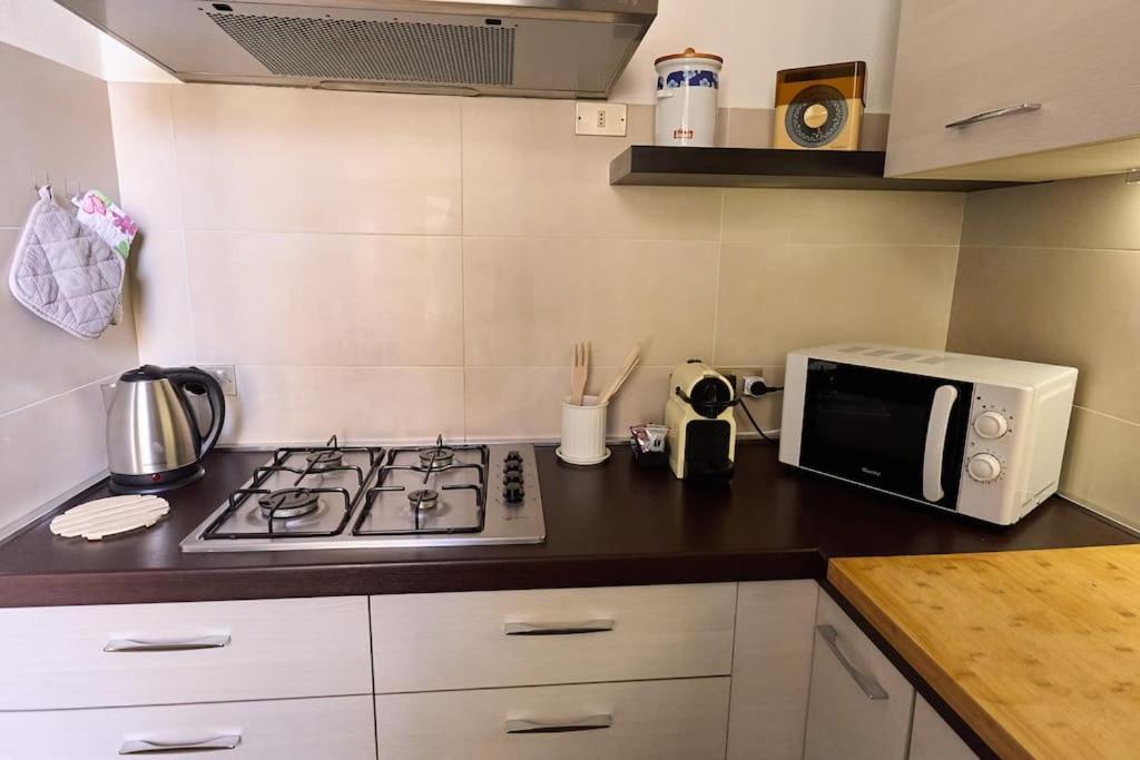Modern Apartment - Near Isola Distric And Centrale ميلان المظهر الخارجي الصورة
